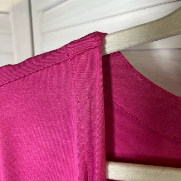 NWOT LOGO LAVISH WRAPS ROBES - Picture 7 of 12